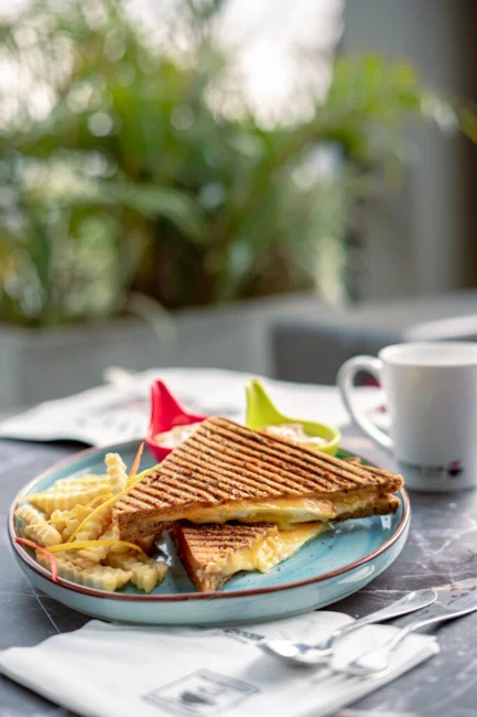 Classic Egg & Melted Cheese Sandwich